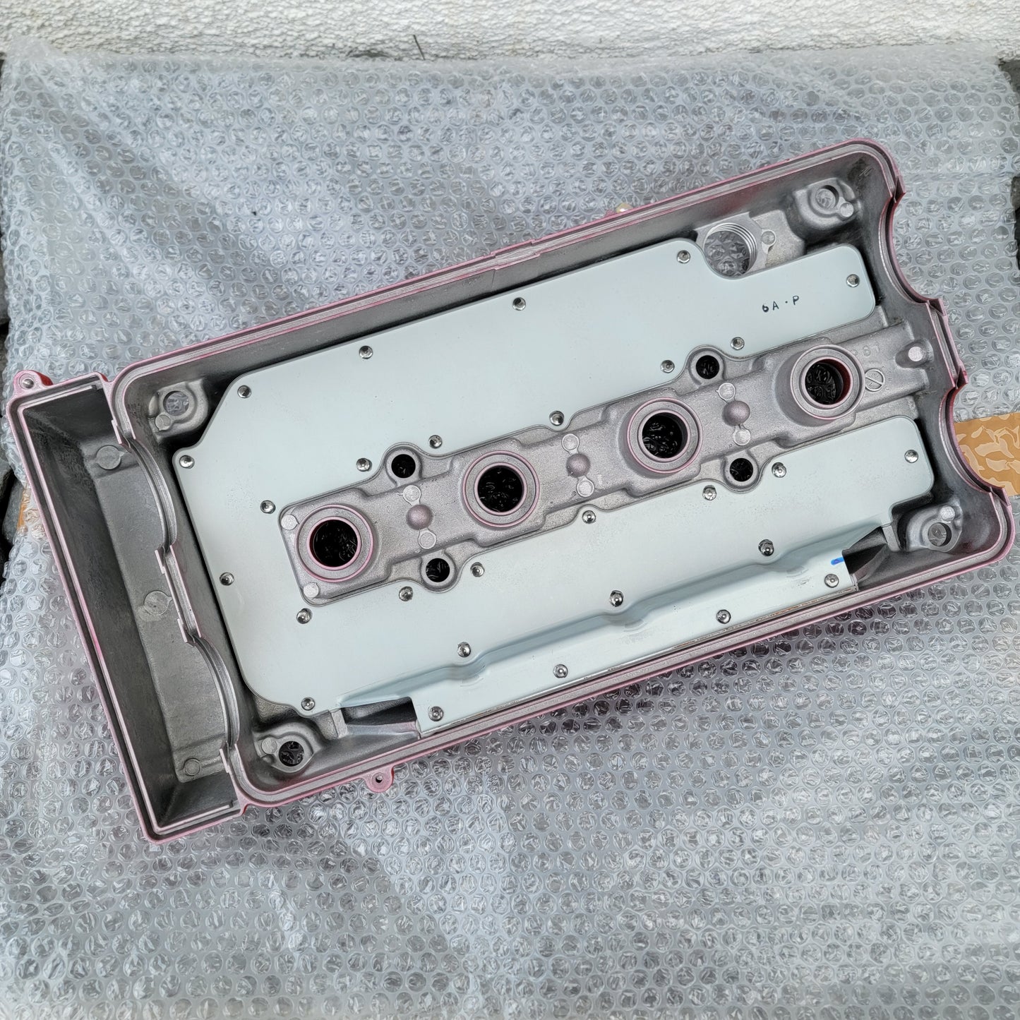 USDM Type R B series Valve cover