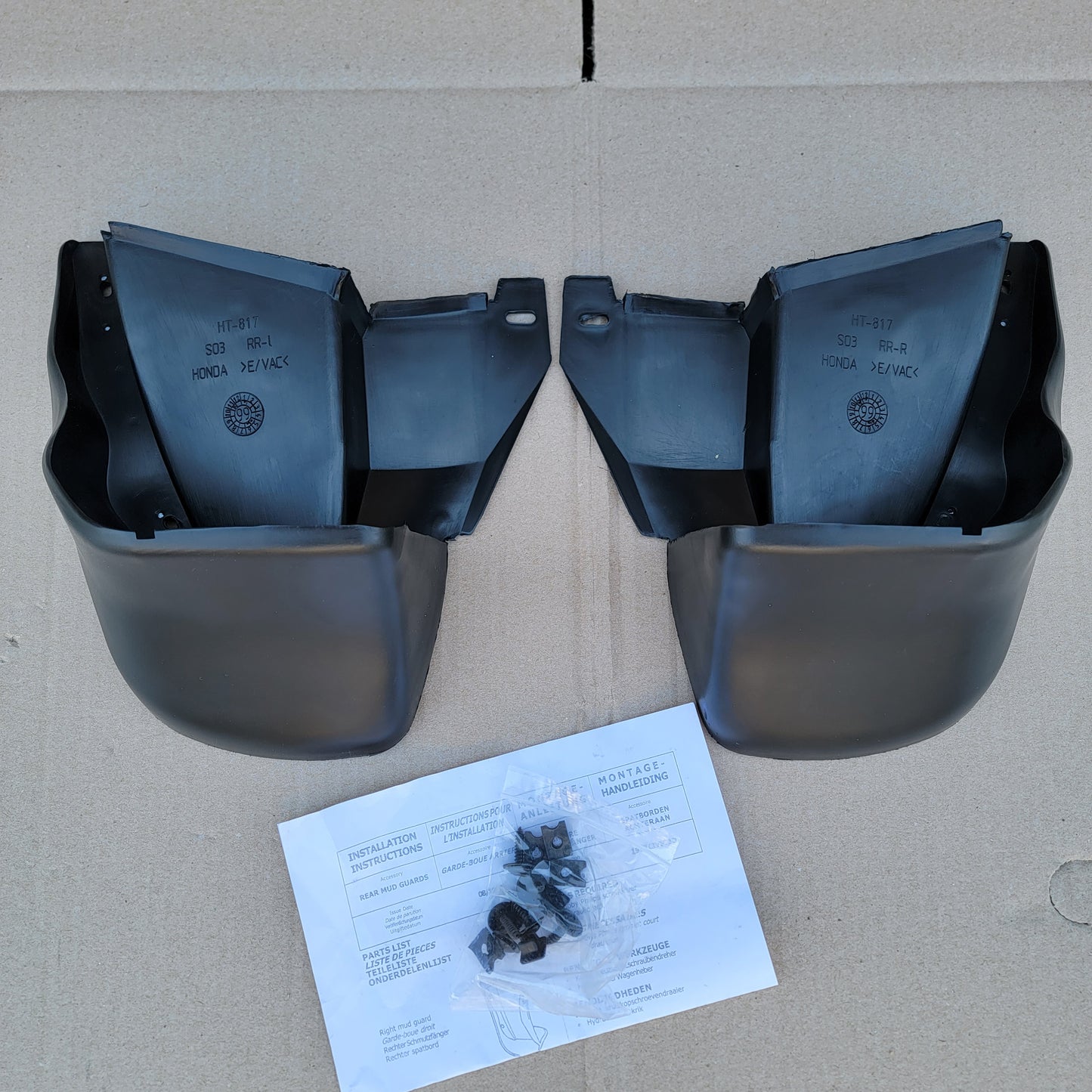 1996-2000 Civic hatchback rear mudflap set