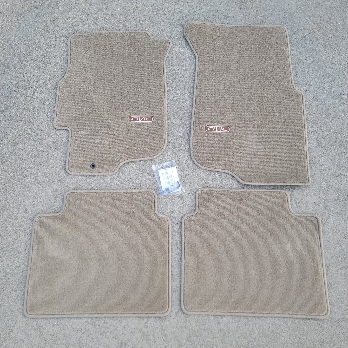 Civic 96-00 Floormats 4DR Tan – Socal Genuine Honda Parts