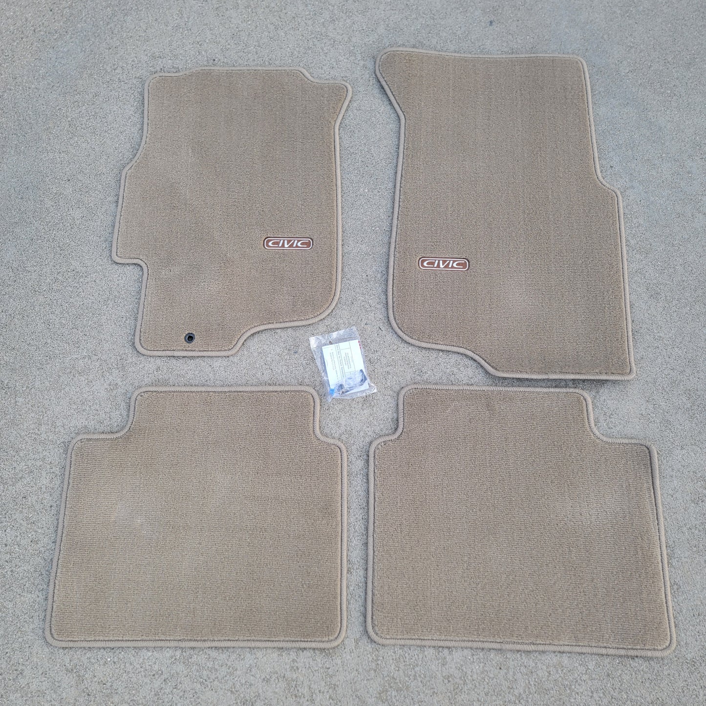 Civic 96-00 Floormats 4DR Tan