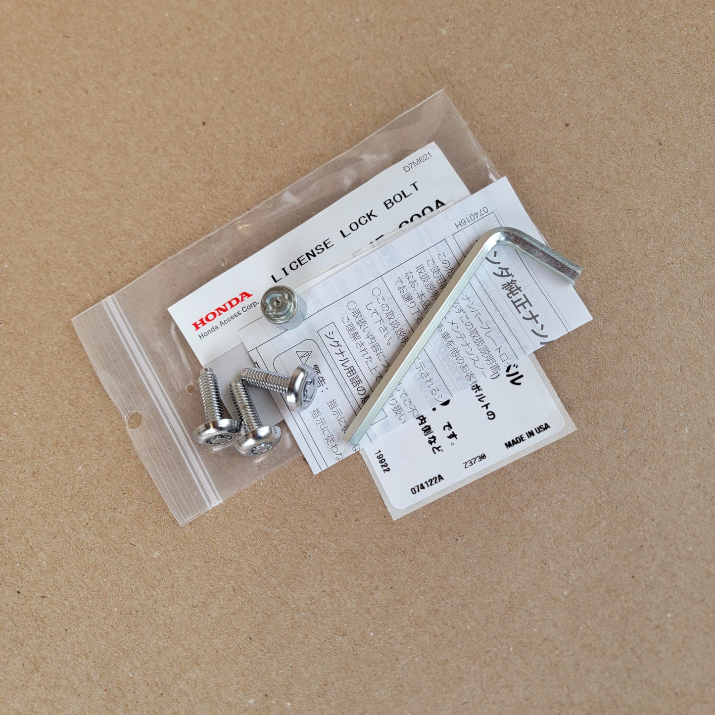 License plate security bolt set