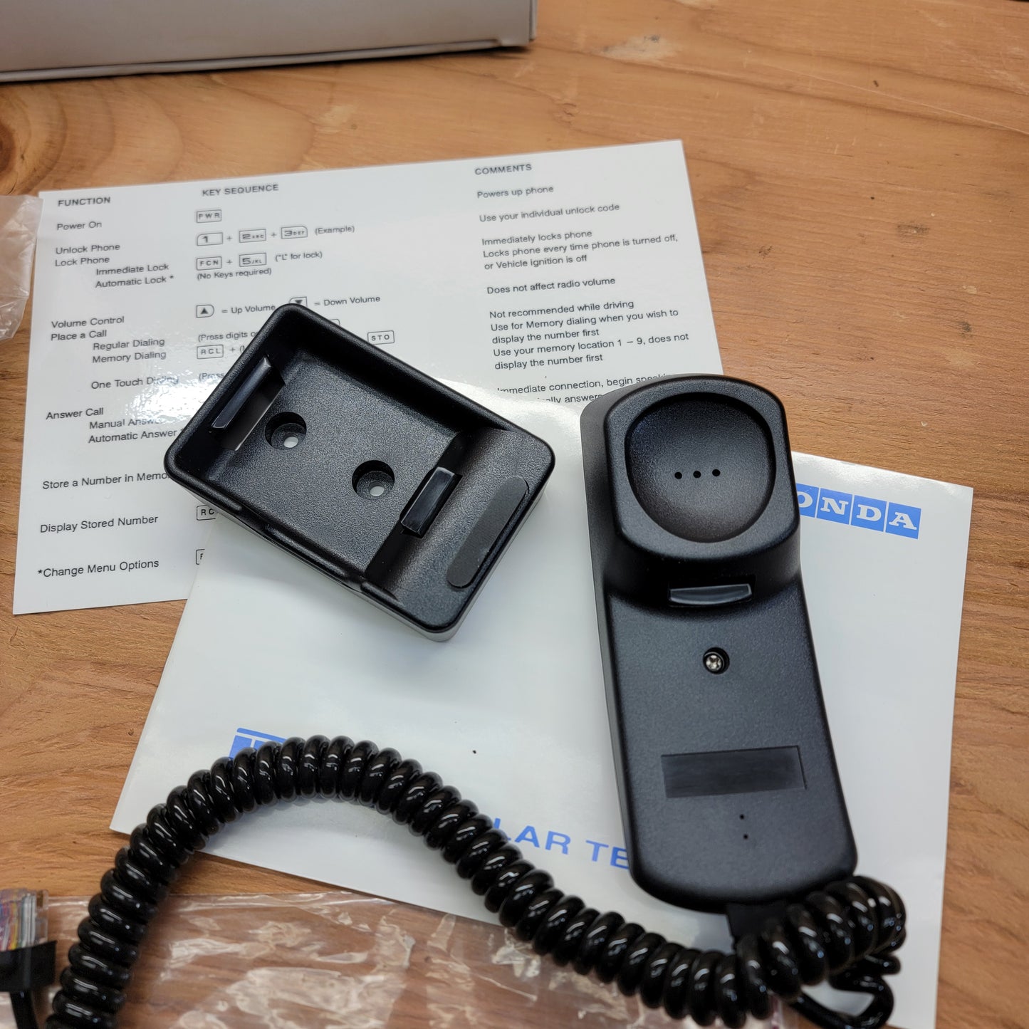 NOS 90's Honda cellular telephone set